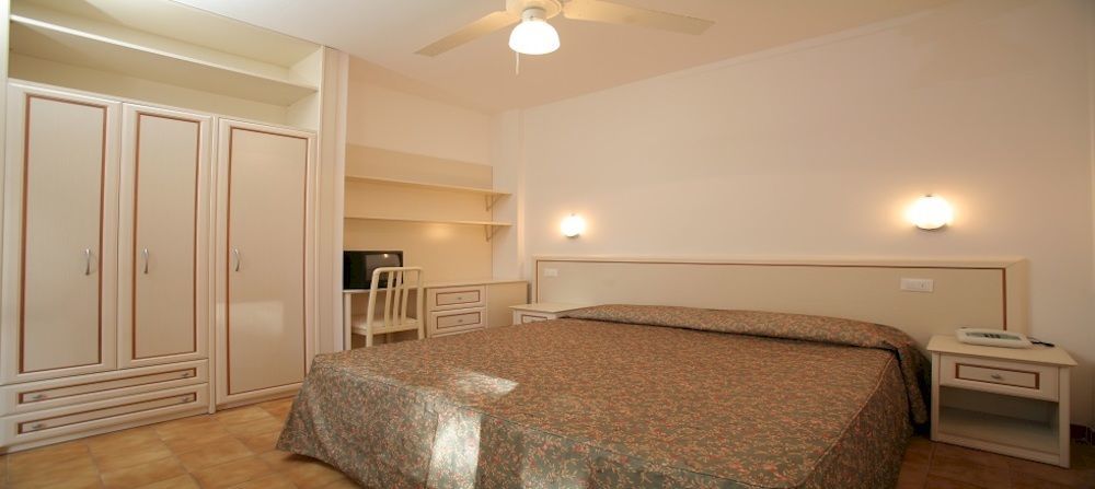 Hotel Baia Santa Barbara Rodi Garganico Dış mekan fotoğraf